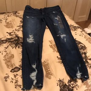 Ripped brand new AE jeggings